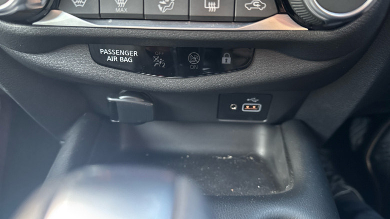 Nissan Juke 1.6 Hybrid Tekna 5dr Auto Hybrid Hatchback